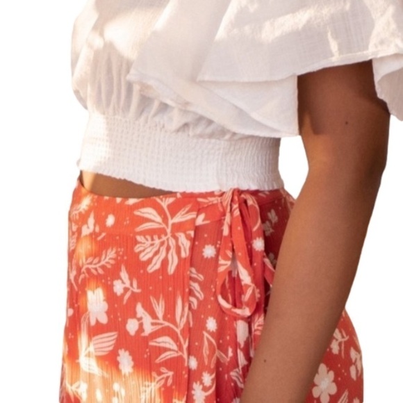 NWT. HOST PICK Women’s  Mini Wrap Skirt Orange and White Size M. Price Firm - Picture 4 of 5